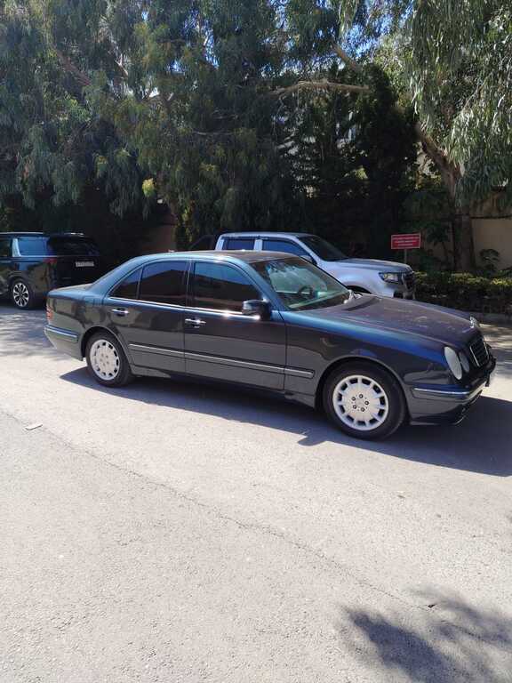 Mercedes E 220, 2.2 L, 1999 il, 505 000 km — Avtomobillər, Bakı (5)