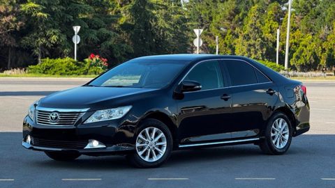 Toyota Camry, 2.5 L, 2013 il, 285 000 km — Şəmkir