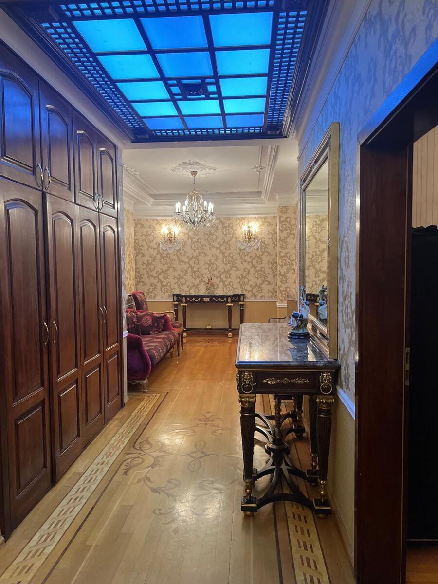 Satılır 5 otaqlı yeni tikili 247 m² — Mənzil, Bakı (12)