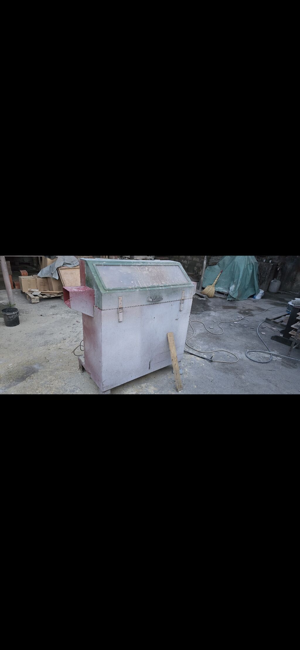 Ağaç fırçalama və teksturalama aparatı (wood brushing/aging machine) — Stanoklar, Bakı