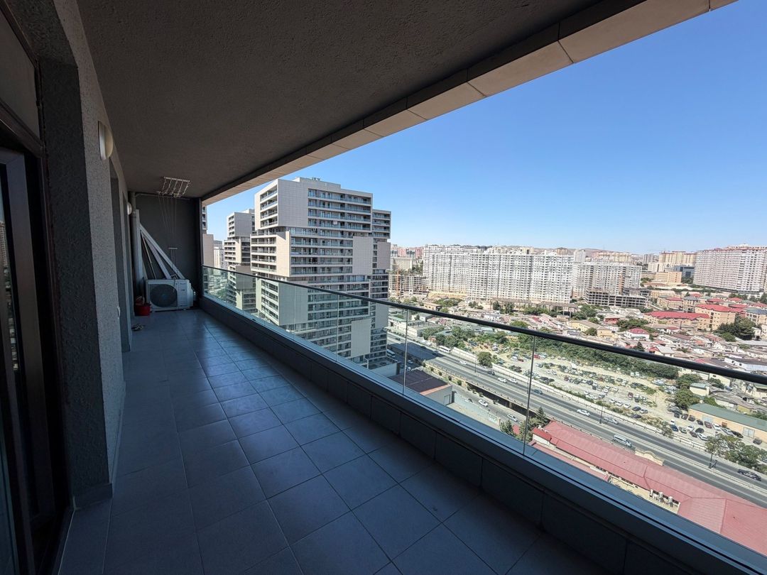 Satılır 5 otaqlı yeni tikili 250 m² — Mənzil, Bakı (2)
