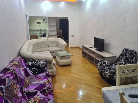 3-otaqlı yeni tikili, 8-ci mkr., 94 m² — Bakı