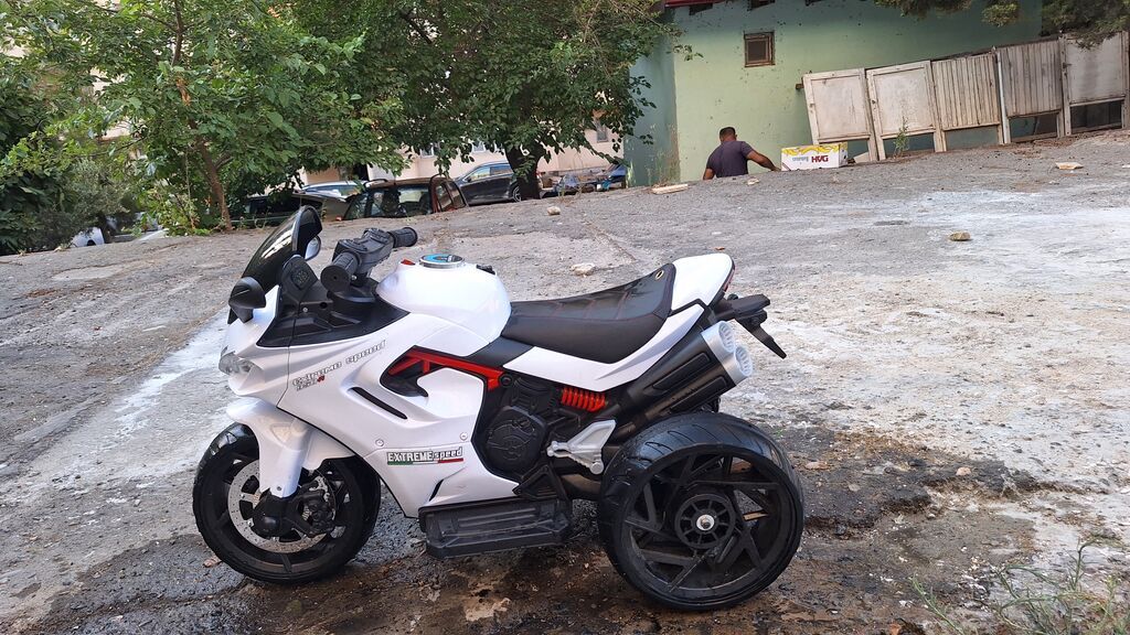 Uşaq üçün elektrikli üçtəkərli motosiklet - Model: Motion (üzərində — Uşaq avtomobilləri, Bakı (3)