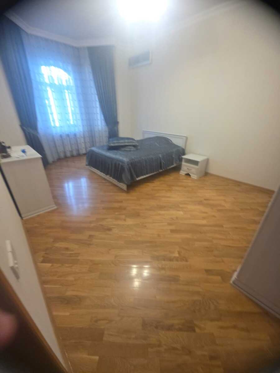 Satılır 6 otaqlı həyət evi/bağ evi 224 m² — Ev, villa, Bakı (12)