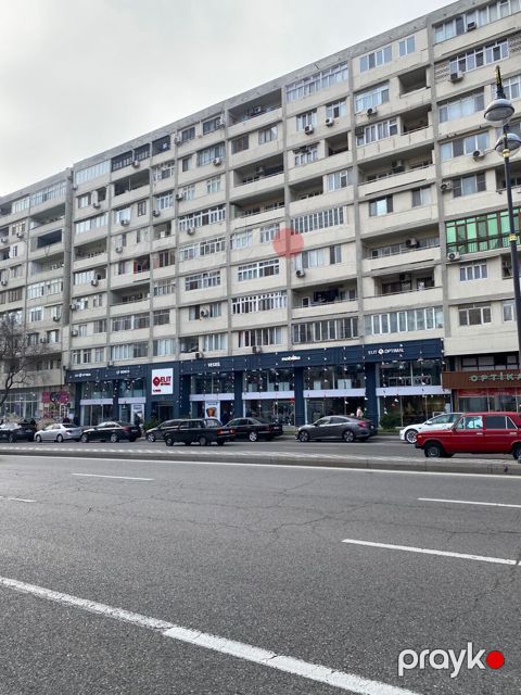 Satılır 3 otaqlı köhnə tikili 85 m²