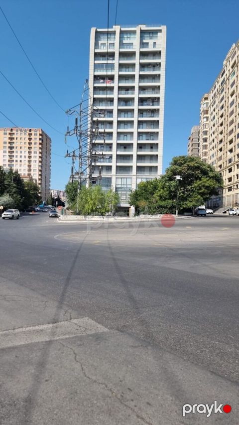 4-otaqlı yeni tikili, Nizami r., 185 m²
