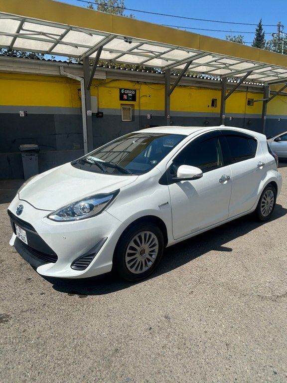 Toyota Aqua, 1.5 L, 0.87 kWh, 2019 il, 200 000 km — Avtomobillər, Gəncə (7)
