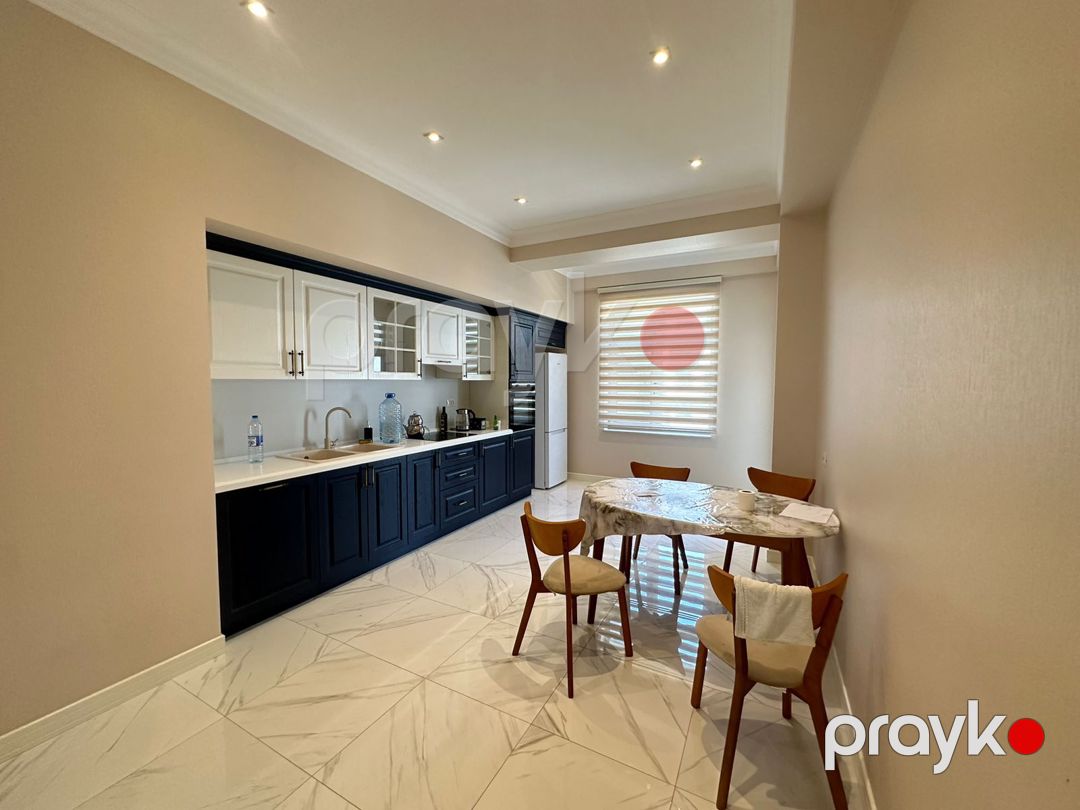 İcarəyə verilir 4 otaqlı yeni tikili 220 m² — Mənzil, Bakı (6)
