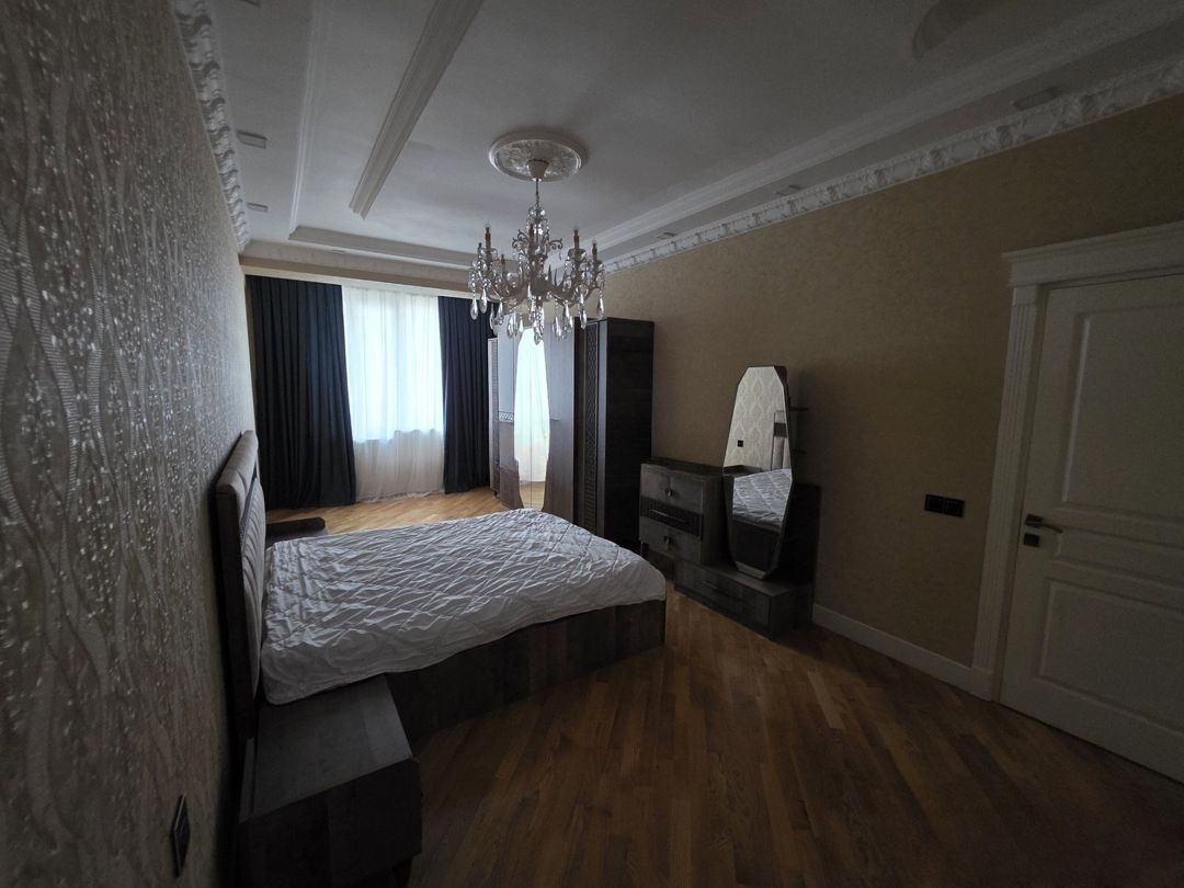 İcarəyə verilir 4 otaqlı yeni tikili 138 m² — Mənzil, Bakı (2)