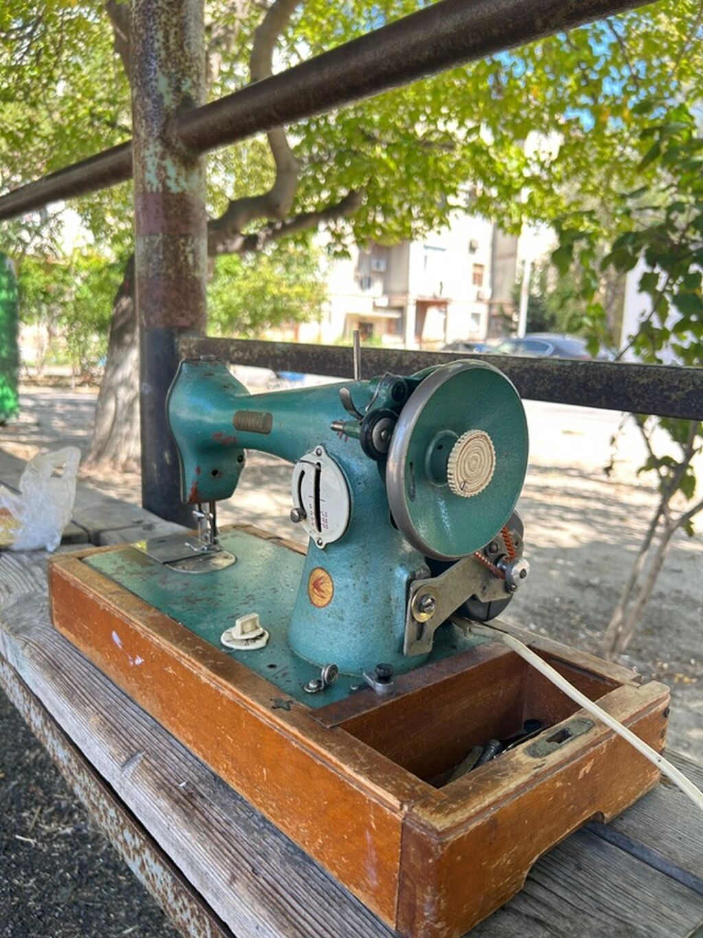 Real alıcılara endirm olacağ Məhsul: Elektrik tikiş maşını (sovet — Tikiş və işəmə maşınları, Sumqayıt (2)