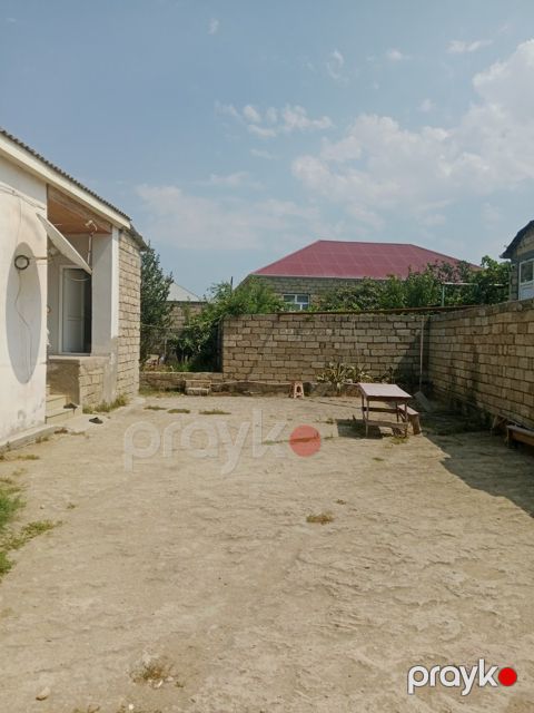 İcarəyə verilir 3 otaqlı həyət evi/bağ evi 120 m²