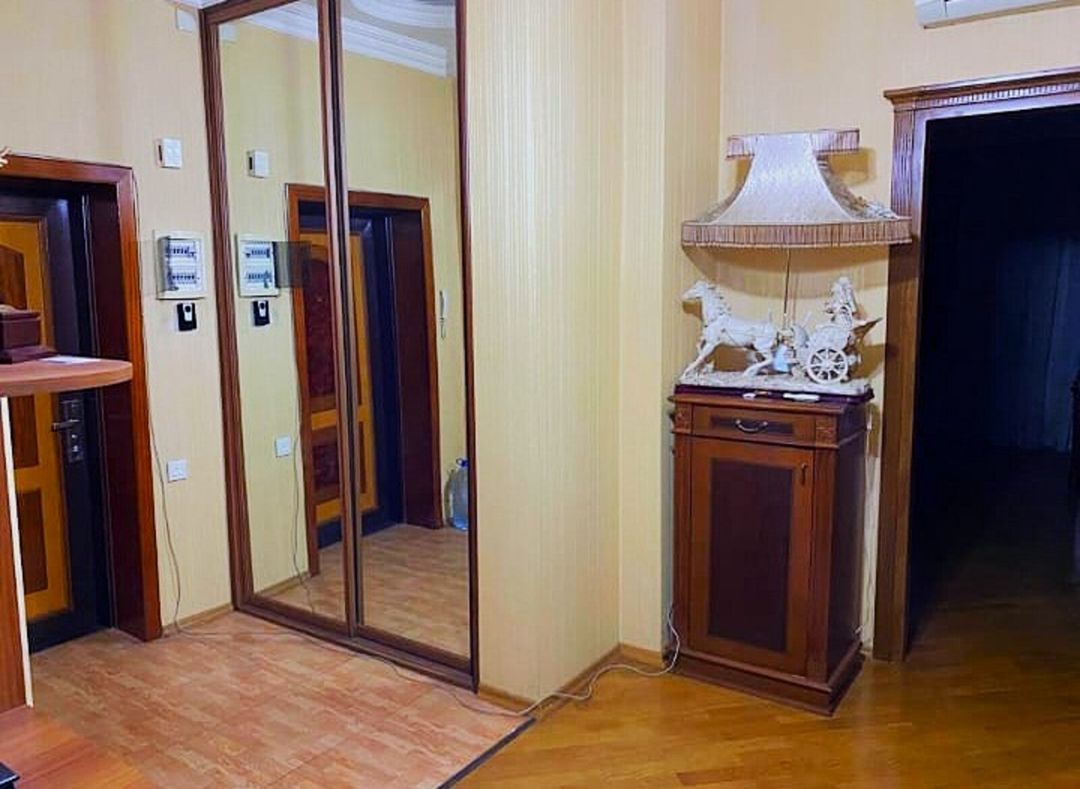 İcarəyə verilir 5 otaqlı yeni tikili 160 m² — Mənzil, Bakı (12)
