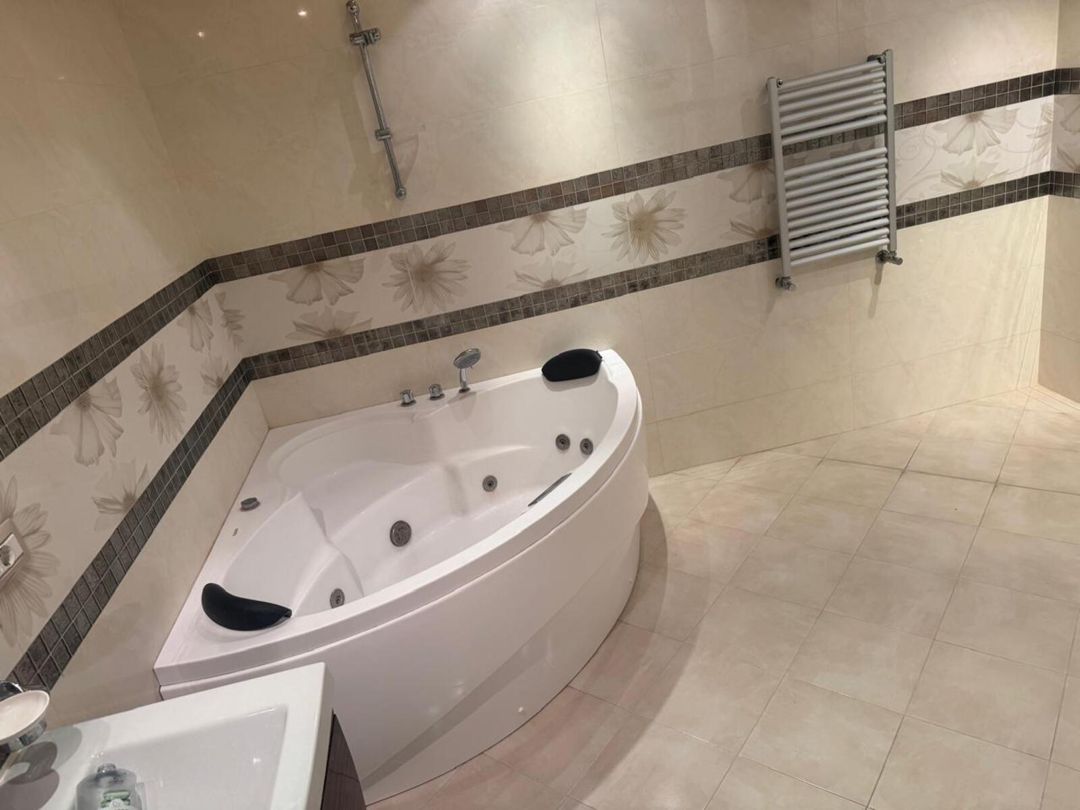 İcarəyə verilir 3 otaqlı yeni tikili 250 m² — Mənzil, Bakı (10)