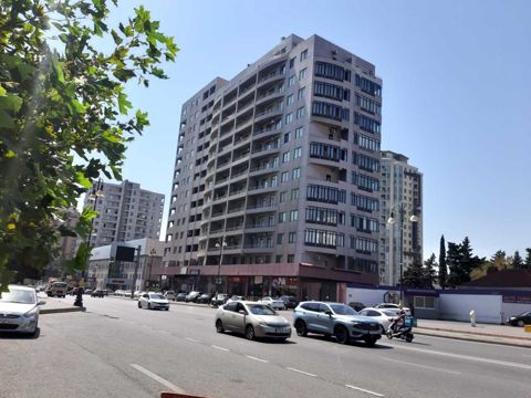 Satılır 4 otaqlı yeni tikili 155 m² — Bakı