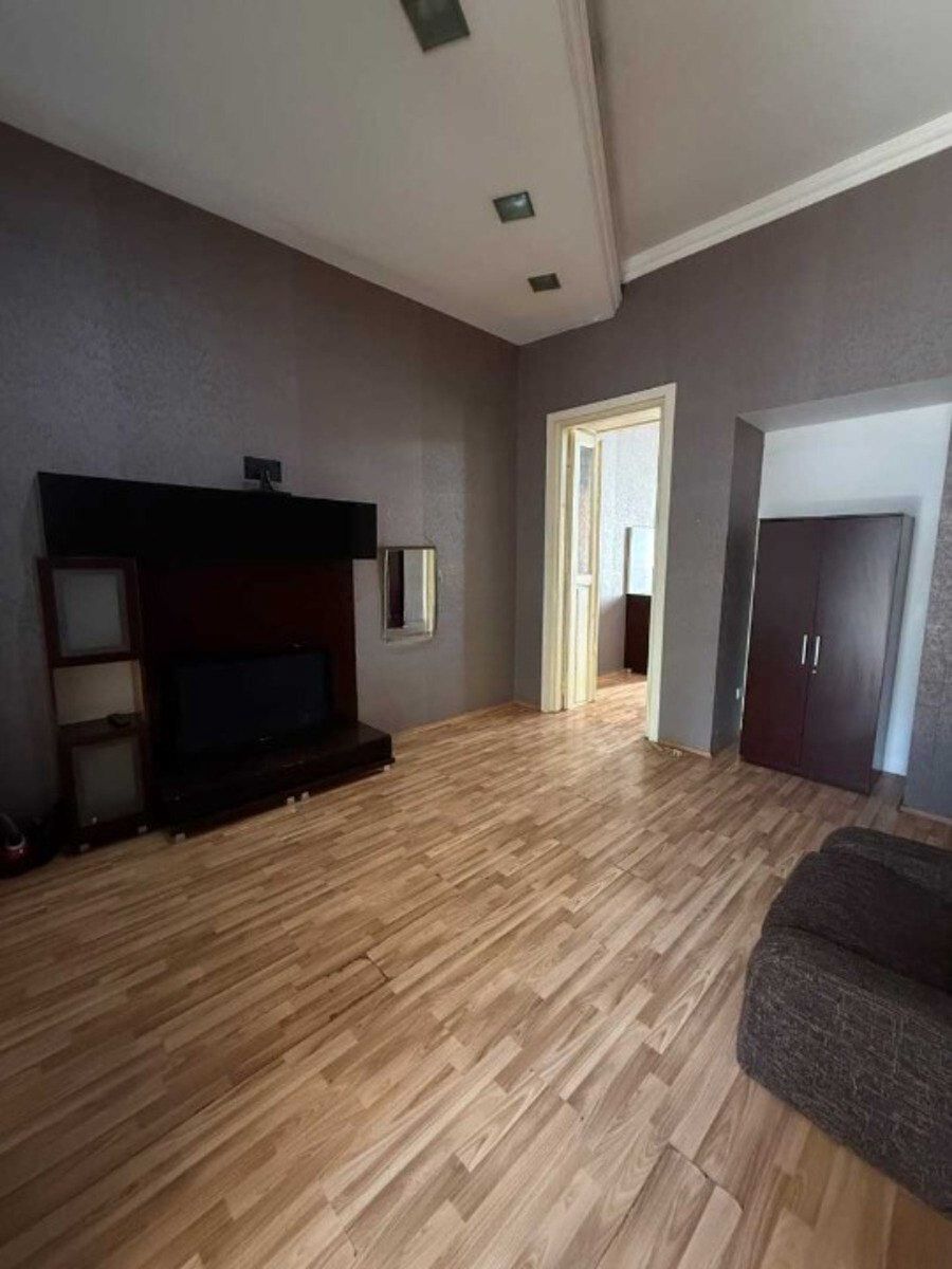 Satılır 2 otaqlı köhnə tikili 60 m² — Mənzil, Bakı (10)