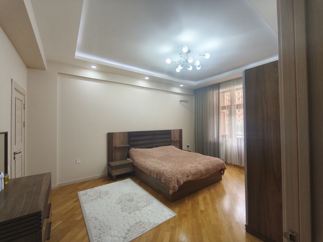 Satılır 3 otaqlı yeni tikili 137 m² — Mənzil, Bakı (7)