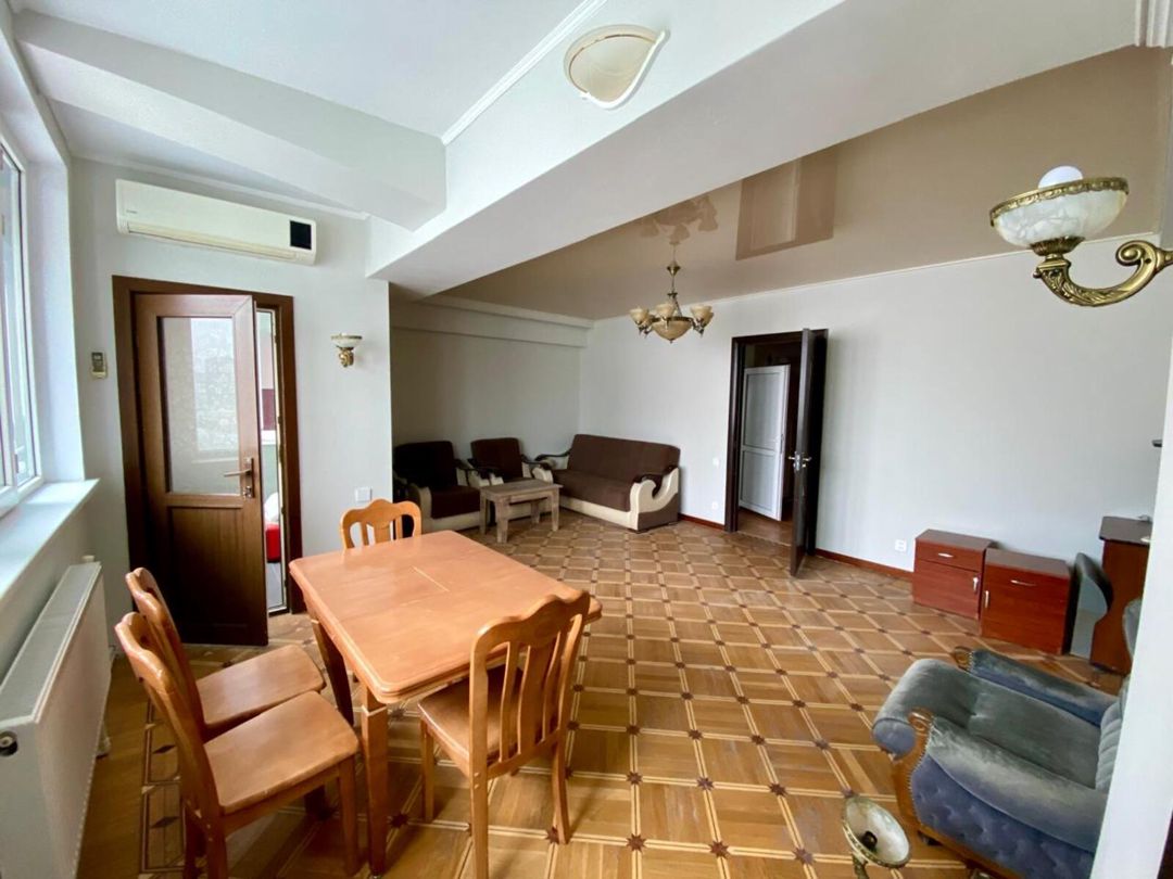 İcarəyə verilir 3 otaqlı köhnə tikili 100 m² — Mənzil, Bakı (5)