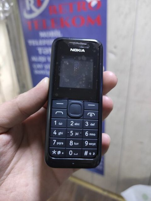 "Nokia 105-2015" korpusu — Bakı
