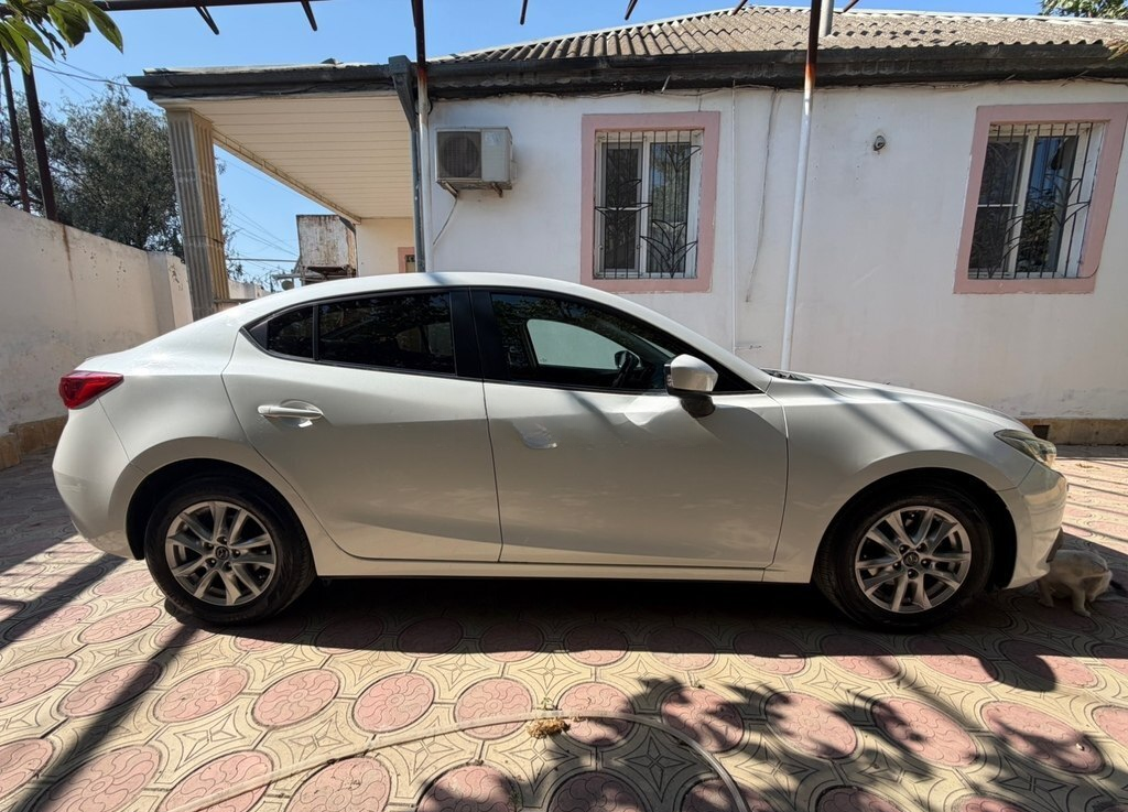 Mazda 3, 2015 il, 200000 km — Avtomobillər (6)