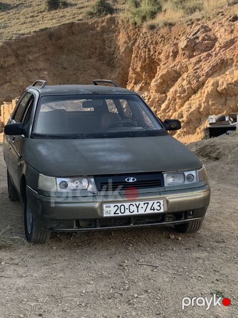 Lada 2111 Universal (station wagon) - Korpus: 5 qapılı universal, dam