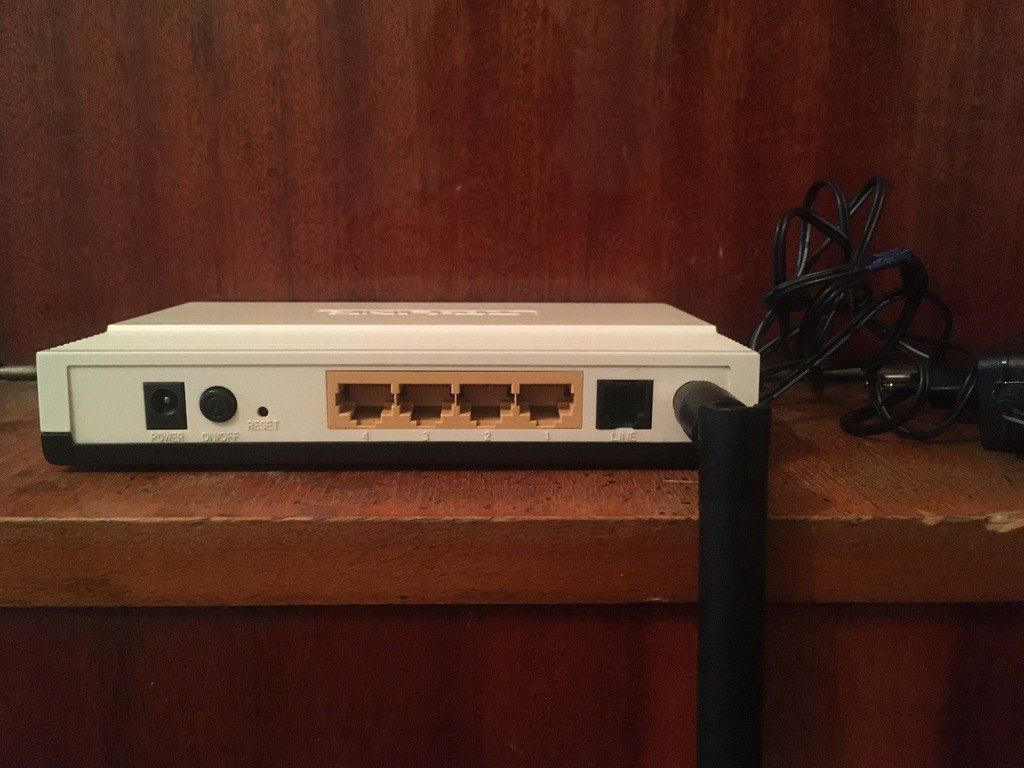 Modem "D-Link" — Şəbəkə və server avadanlığı, Bakı (4)