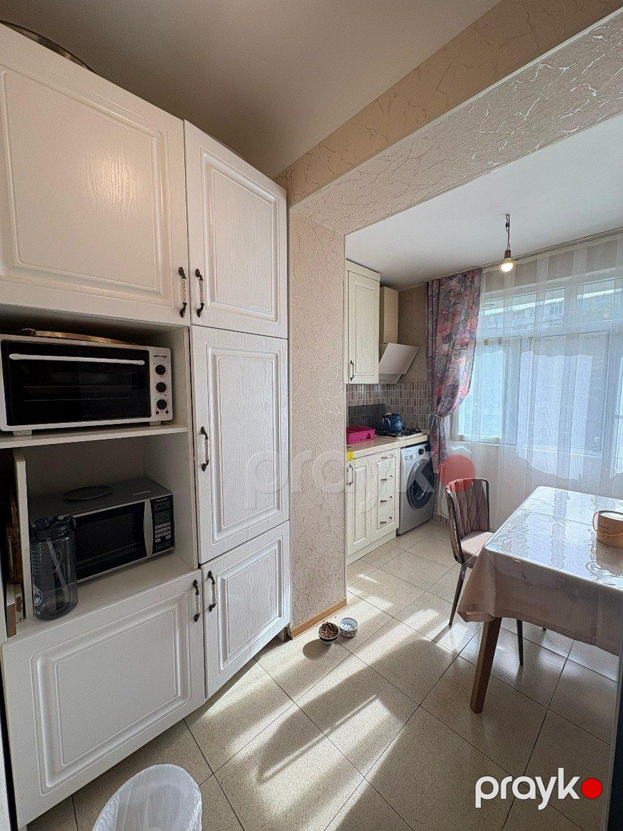 Satılır 2 otaqlı köhnə tikili 65 m² — Mənzil, Bakı (8)