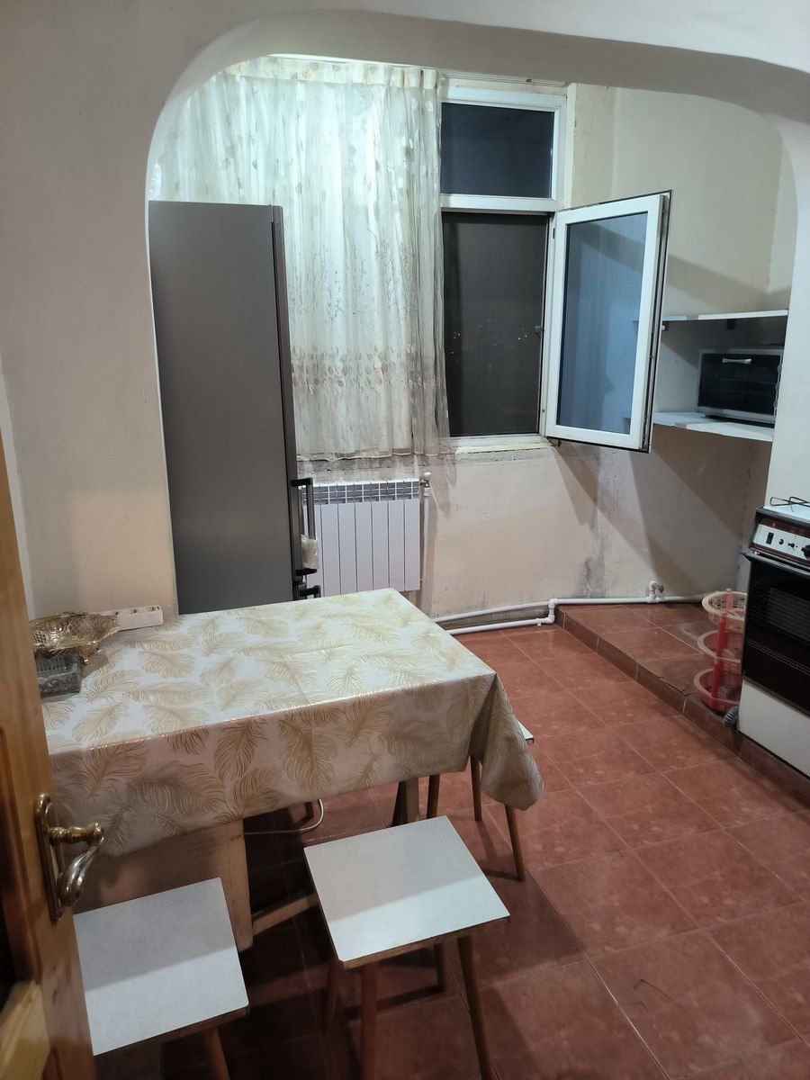 İcarəyə verilir 3 otaqlı köhnə tikili 86 m² — Mənzil, Bakı (10)