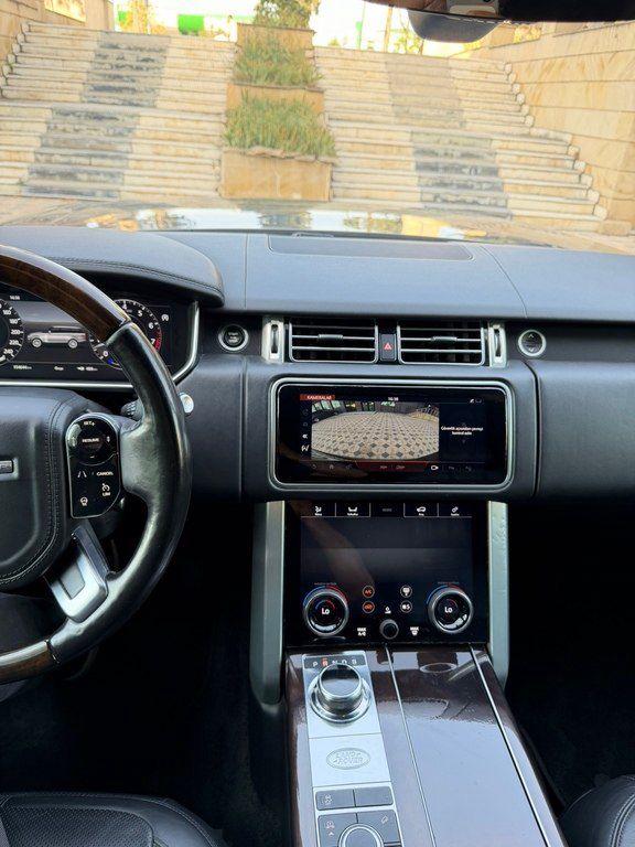 Land Rover Range Rover, 3.0 L, 2018 il, 151 000 km — Avtomobillər, Bakı (10)
