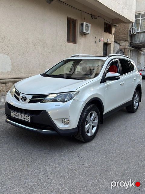 Toyota RAV4, 2.0 L, 2014 il, 300 200 km
