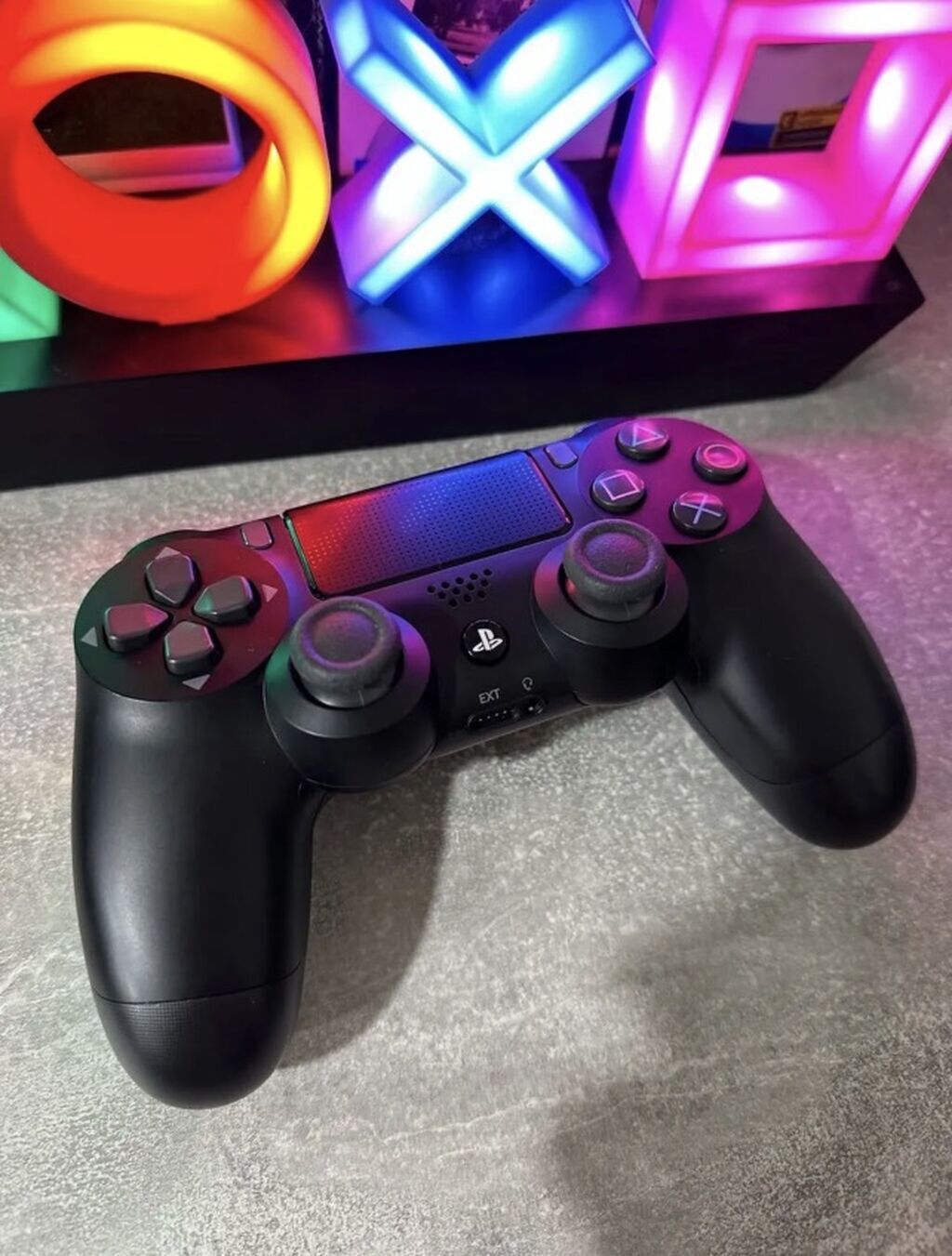 PlayStation DualShock 4 simsiz oyun pulti – orijinal dizayn, qara rəng — Aksesuarlar, Bakı (2)