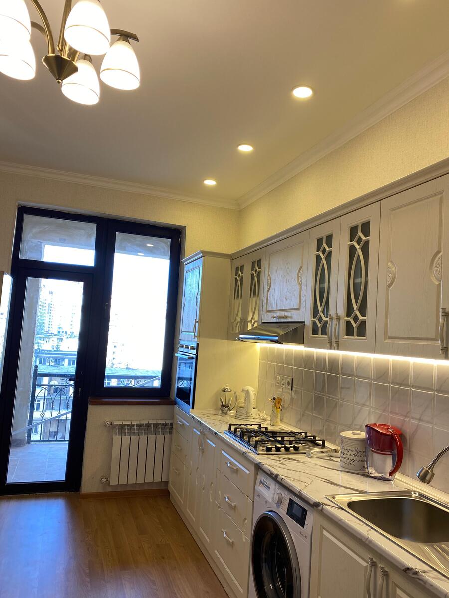 İcarəyə verilir 2 otaqlı yeni tikili 90 m² — Mənzil, Bakı (2)
