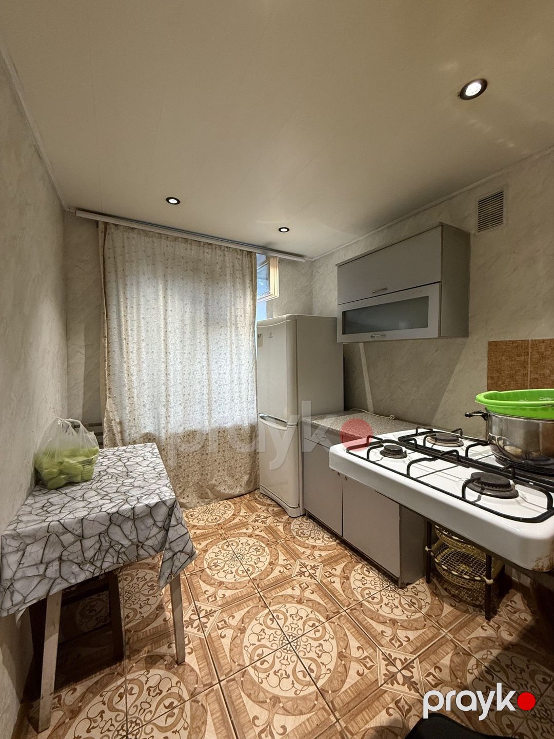 İcarəyə verilir 2 otaqlı köhnə tikili 45 m² — Mənzil, Bakı (8)