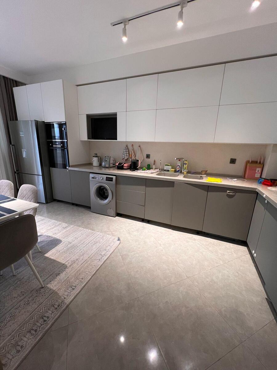 Satılır 4 otaqlı yeni tikili 200 m² — Mənzil, Bakı (7)