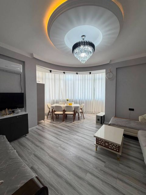 Satılır 2 otaqlı yeni tikili 69 m² — Bakı