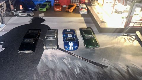 Hot Wheels modeli — Bakı