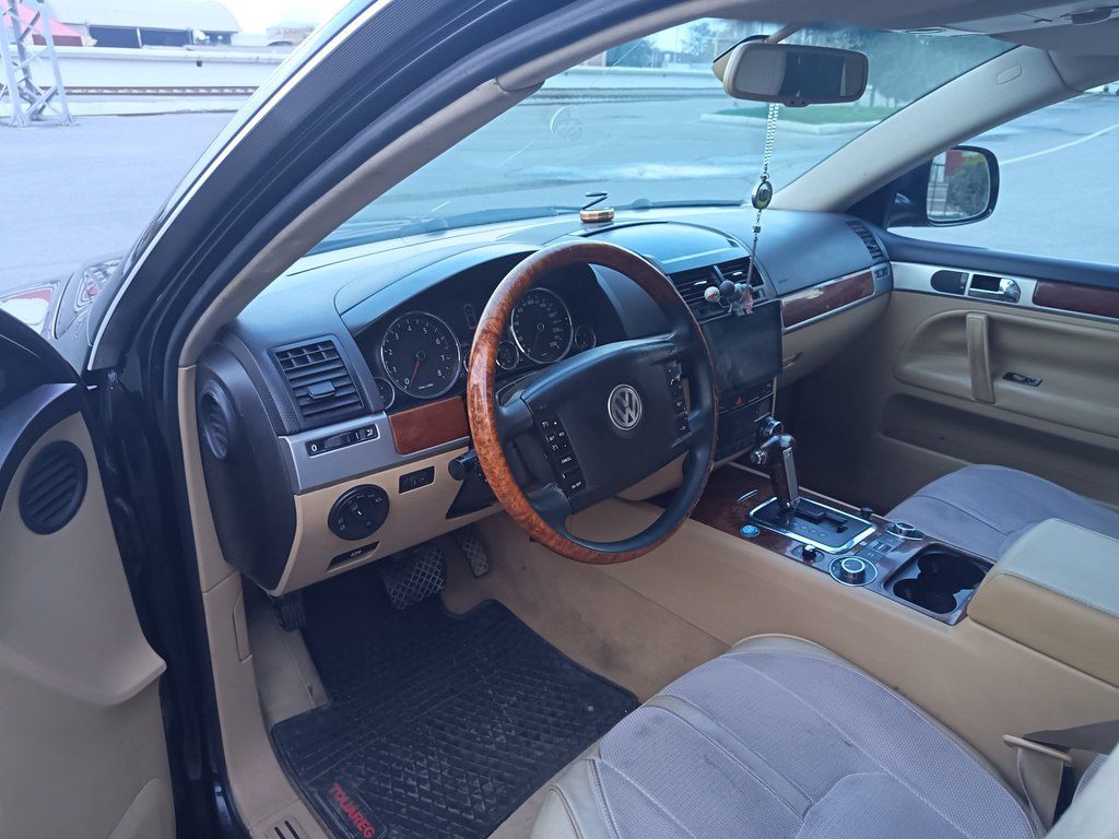 Volkswagen Touareg, 3.6 L, 2008 il, 250 000 km — Avtomobillər, Gəncə (9)