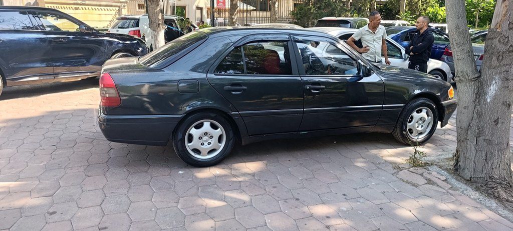 Mercedes C 200, 2.0 L, 1996 il, 449 348 km — Avtomobillər, Bakı (3)