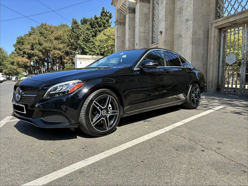 Mercedes C 300, 2.0 L, 2019 il, 67 500 km — Avtomobillər, Bakı (2)