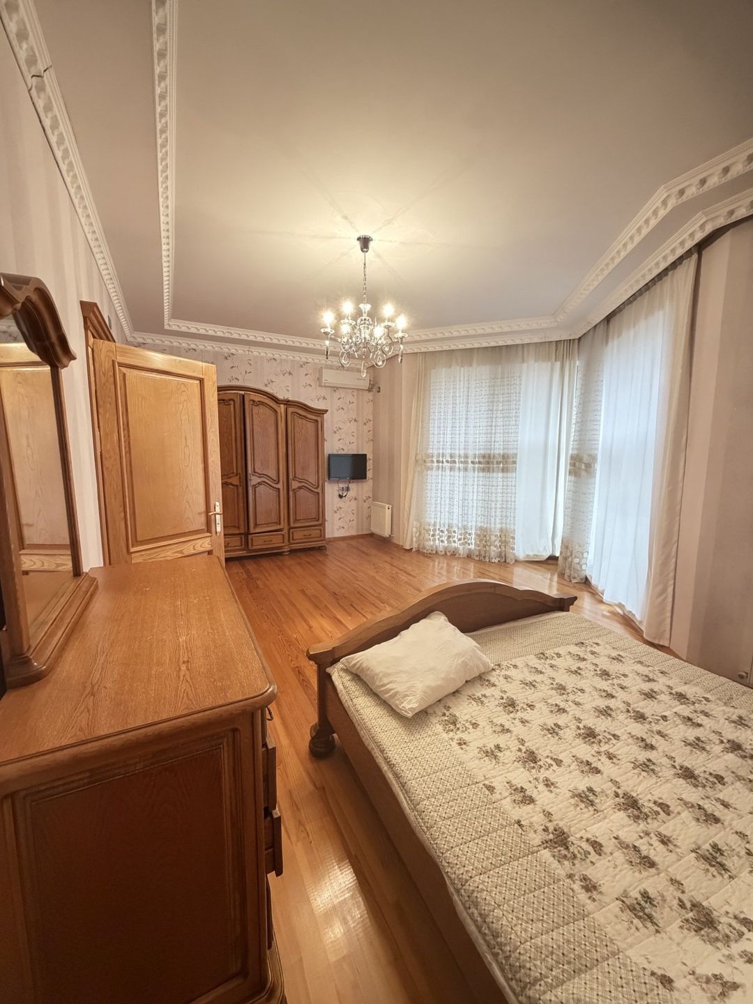 Satılır 4 otaqlı həyət evi/bağ evi 1150 m² — Ev, villa, Bakı (8)