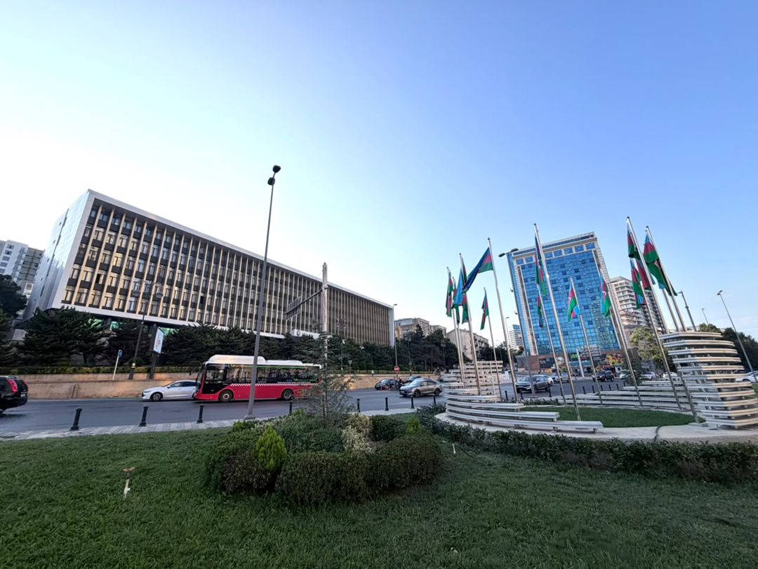 Satış: 3 otaqlı Köhnə tikili, 88 m², Yasamal rayonu — Mənzil, Bakı (11)