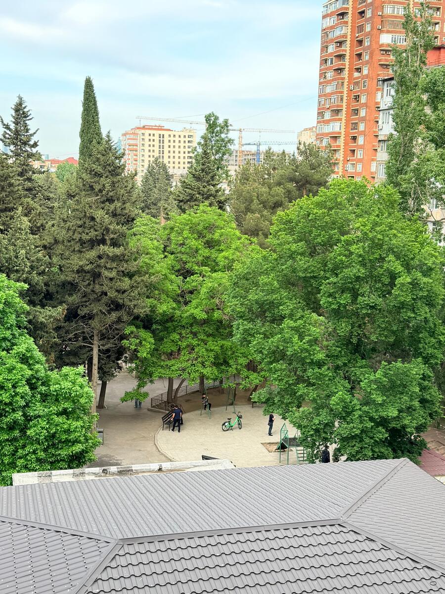 Satılır 3 otaqlı köhnə tikili 100 m² — Mənzil, Bakı (9)