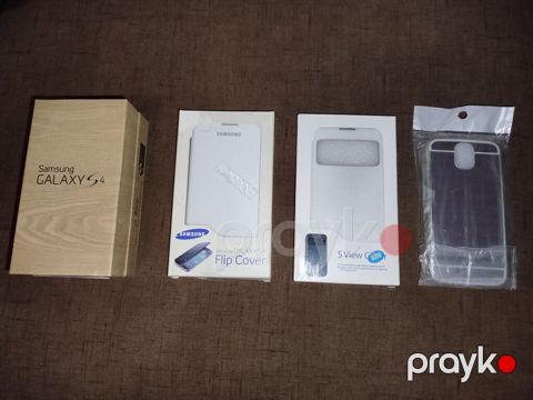 Samsung I9500 Galaxy S4, 16 GB, rəng - Ağ — Bakı