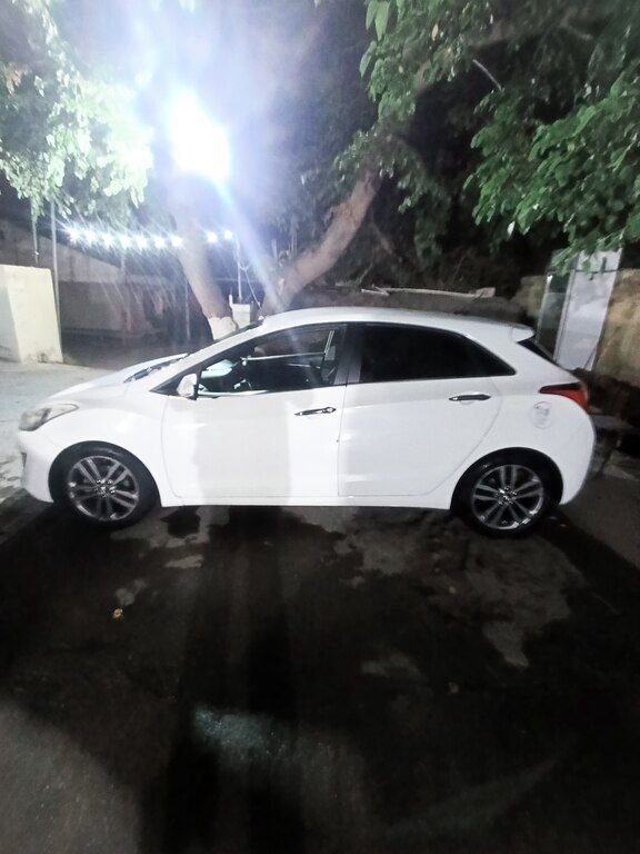 Hyundai i30, 1.6 L, 2015 il, 134 000 km — Avtomobillər, Bakı (11)