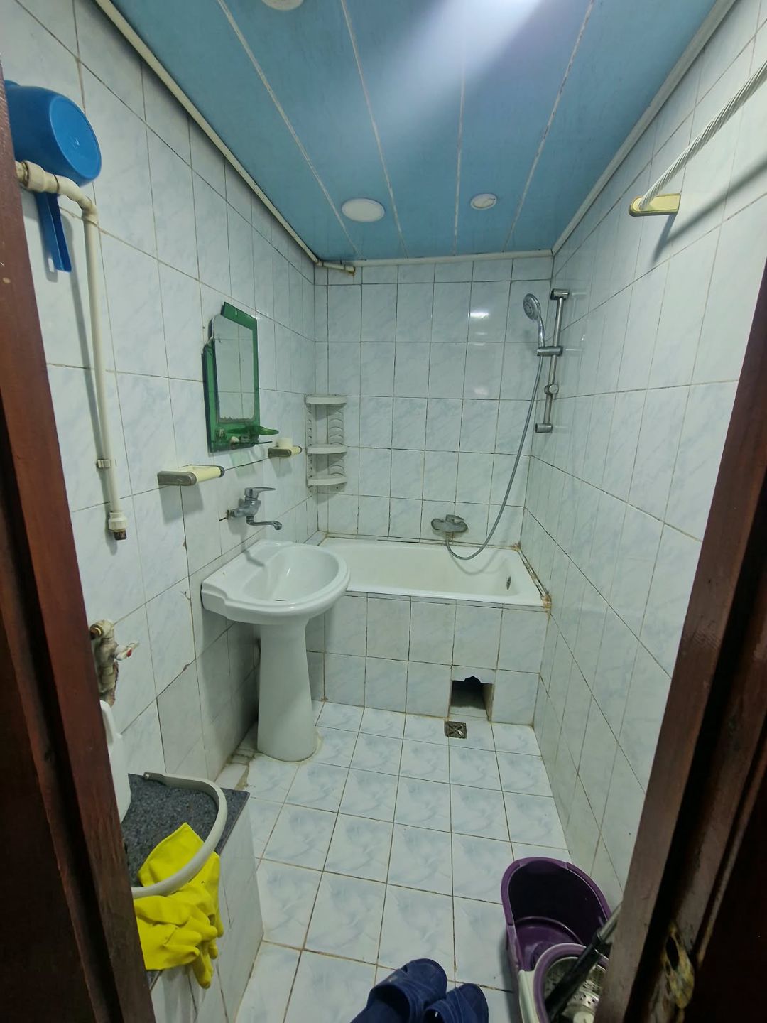 Satış: 3 otaqlı Köhnə tikili, 100 m², Xırdalanda 5 nomreli mektebin yaninda — Mənzil (4)
