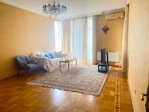 Satılır 3 otaqlı yeni tikili 125 m² — Bakı