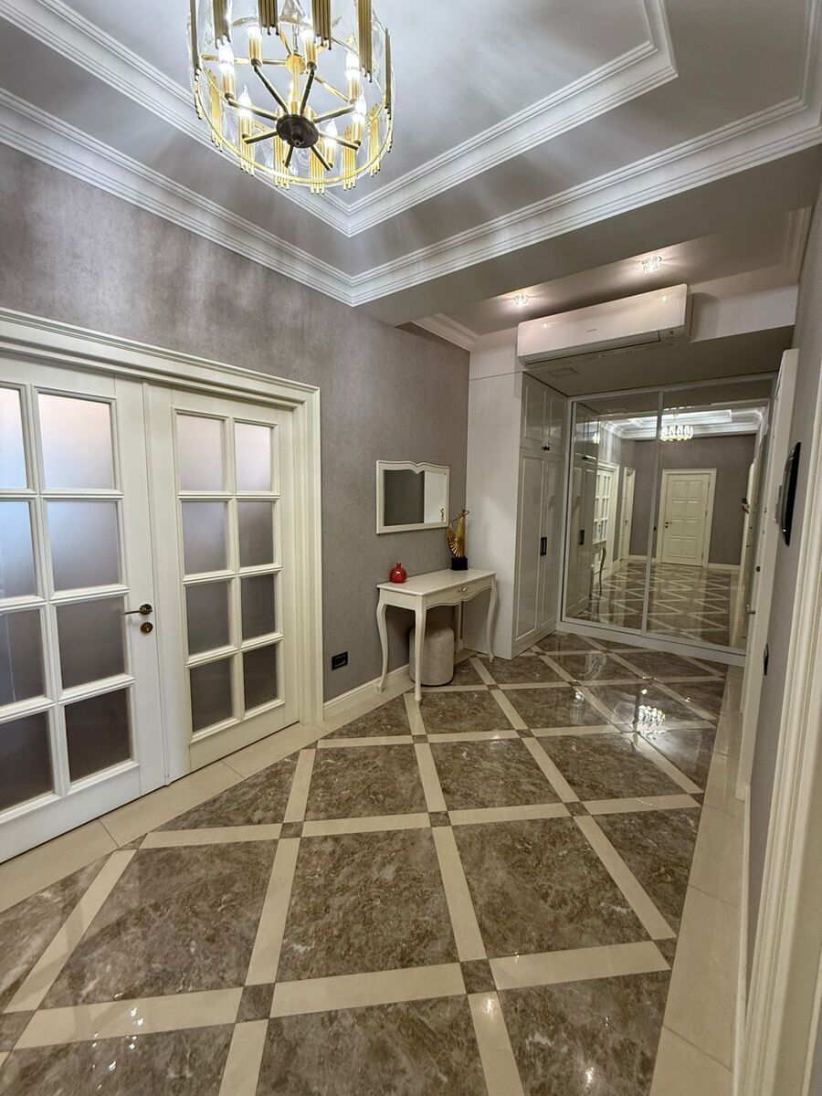 Satılır 3 otaqlı yeni tikili 138 m² — Mənzil, Bakı (5)