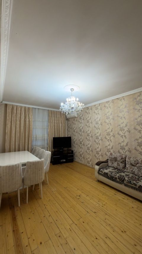 İcarəyə verilir 4 otaqlı həyət evi/bağ evi 110 m² — Bakı
