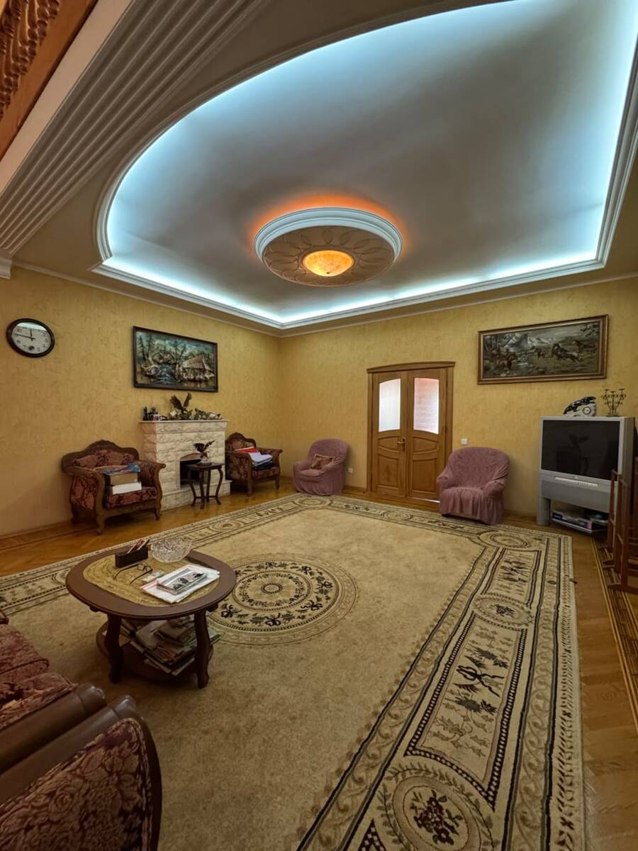Satılır 6 otaqlı həyət evi/bağ evi 300 m² — Ev, villa, Bakı (6)