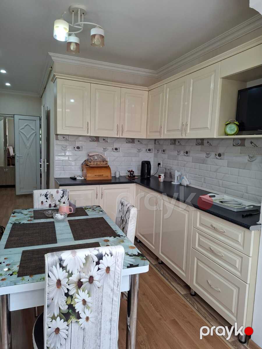 Satılır 3 otaqlı köhnə tikili 80 m² — Mənzil, Bakı (3)