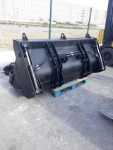 "JCB" üçün açılan çalov — Agricon